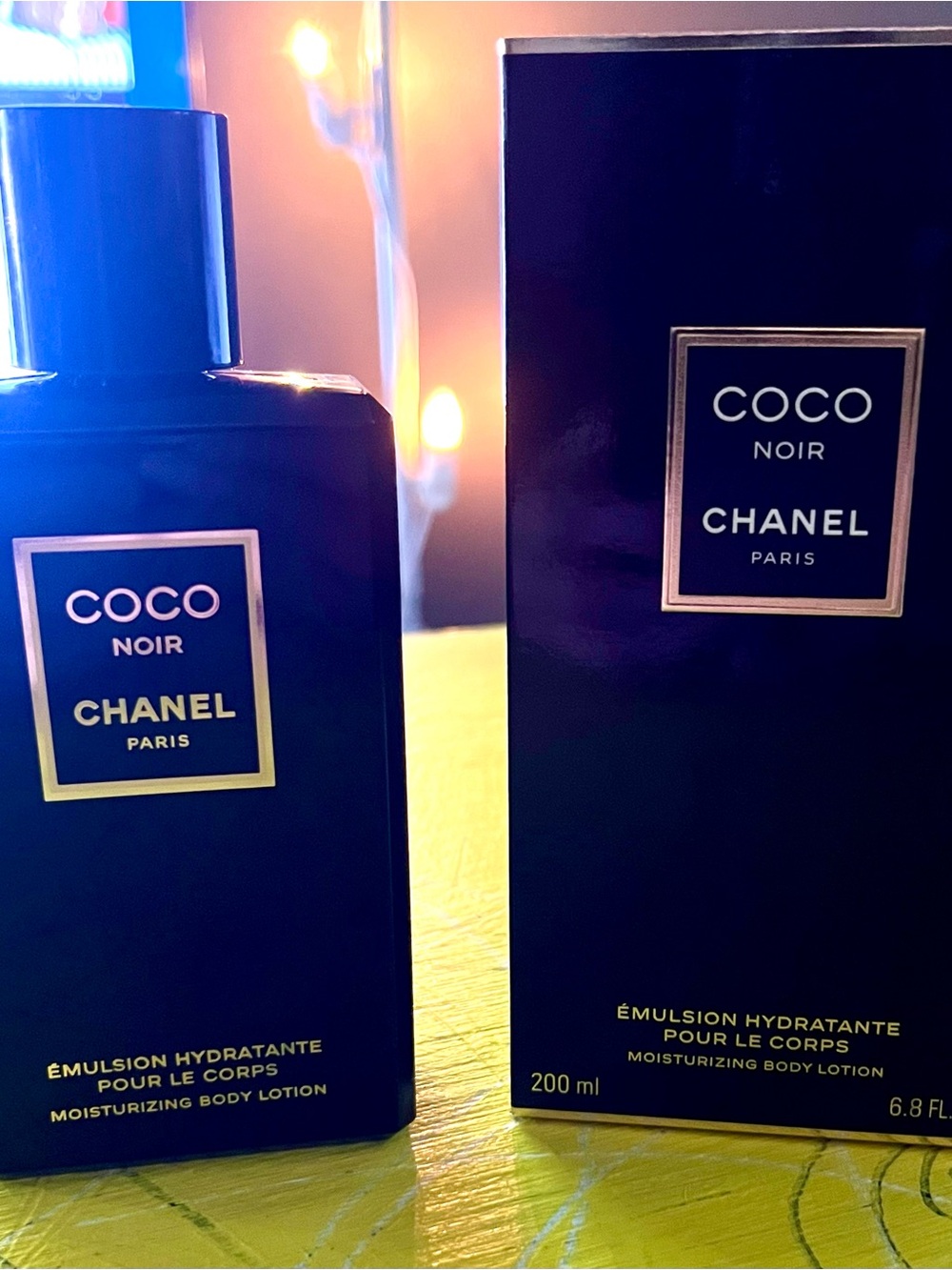 CHANEL Coco Noir Moisturizing Body Lotion - Black & Gold - Picture 8 of 8